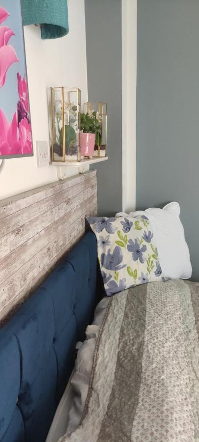 Joanna'S Studio , Key Locker By Whatsapp Own Entrance, Own Bathroom Youghal Eksteriør bilde